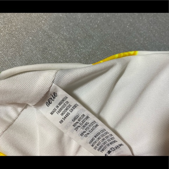 aerie High Neck Striped Lemon Print Swimsuit Top - Picture 7 of 7